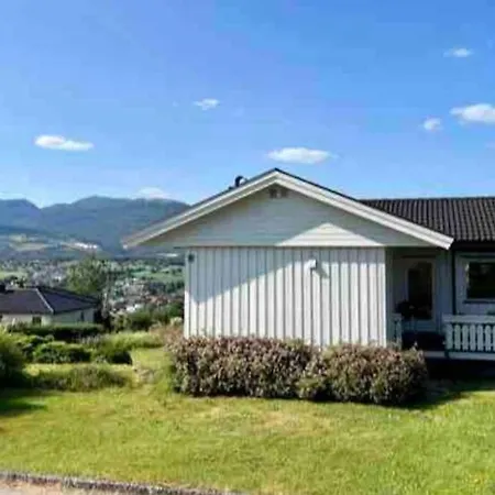 Flott Hus I Breisas - Gangavstand Til Bo Sentrum *