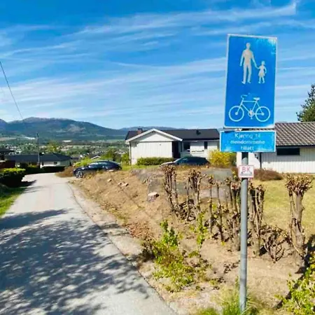 Flott Hus I Breisas - Gangavstand Til Bo Sentrum Prázdninový dům Bo (Telemark)